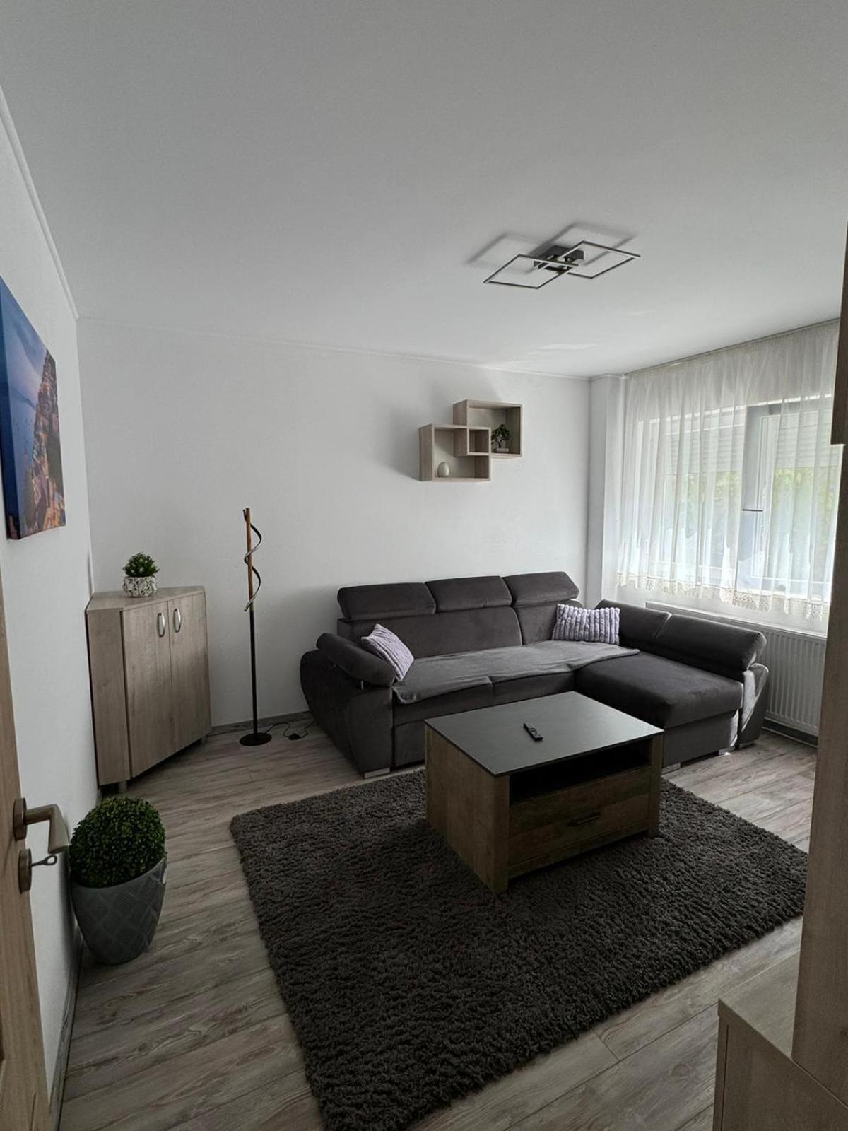 Bingo Apartman Cristuru Secuiesc ภายนอก รูปภาพ